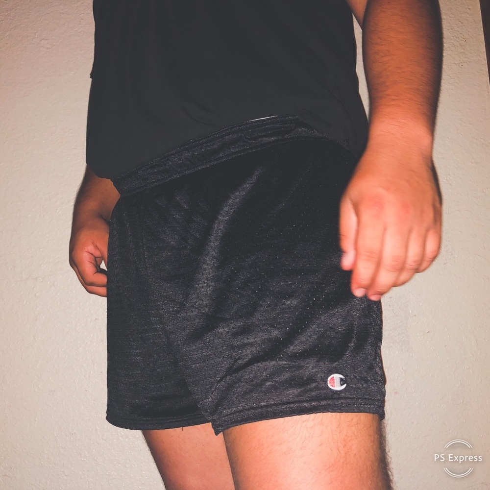 VINTAGE CHAMPION SHORTS